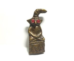 nganglil Phra Ngang Red Eyes Thai Amulet Attraction Male